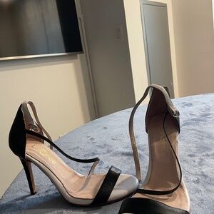 Beautiful fashion summer shoes. New . Size 7